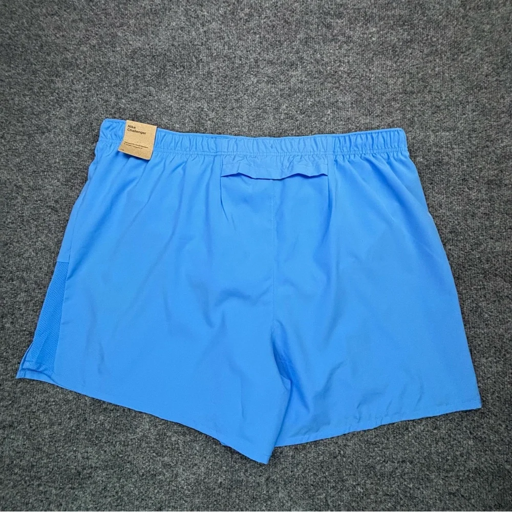 Nike Challenger Mens Dri-FIT 5